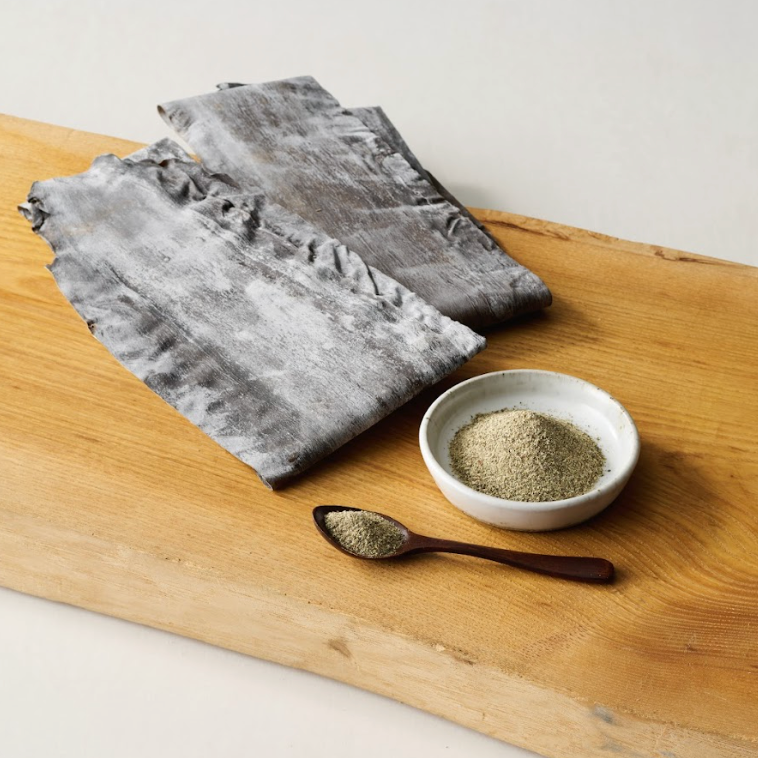 Premium Rausu kombu and kelp powder used in Amritara Umami Rausu Kelp Powder.